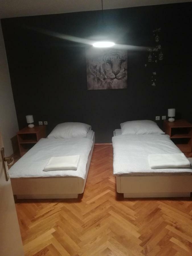 Apartmani Marin Vukovar Exterior foto